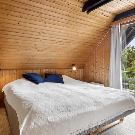 Wiger - 150m From The Sea By Interhome